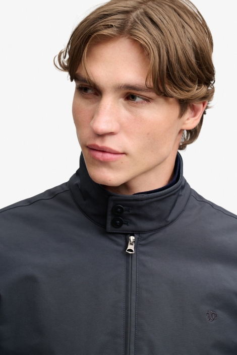Superdry grijze heren jas | Close up