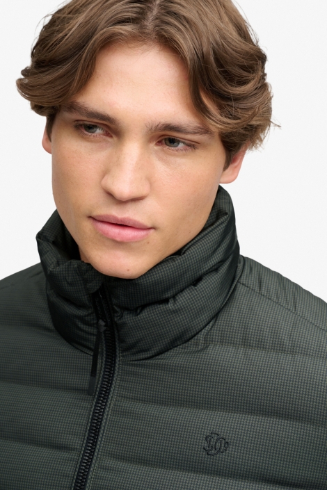 Superdry groene heren jas | Close up