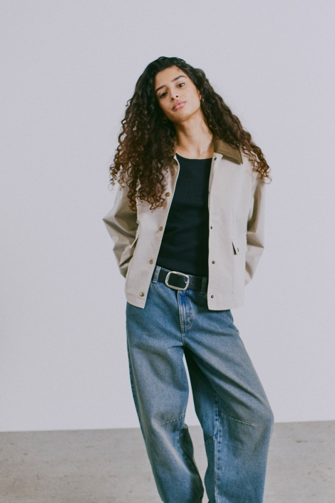 Noisy may beige dames jas | Sfeerbeeld, In situatie