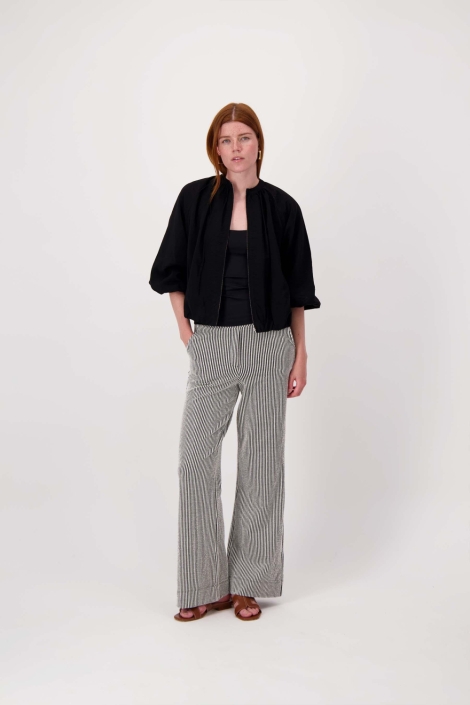 Zusss zwarte dames vest | Model