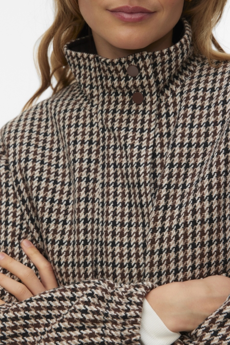 Vero Moda bruine dames jas | Close up