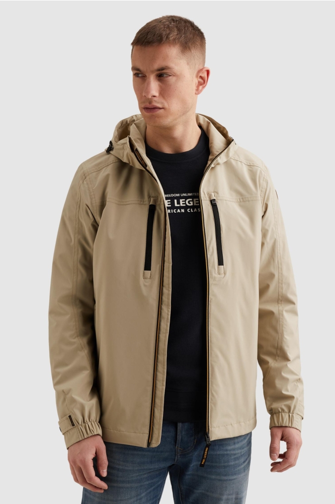 PME legend beige heren jas | Model vooraanzicht