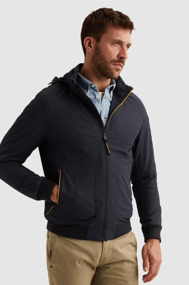 PME legend blauwe heren jas | Model zijaanzicht