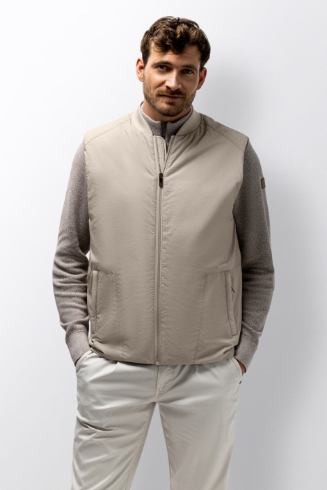 State of Art beige heren jas | Model vooraanzicht