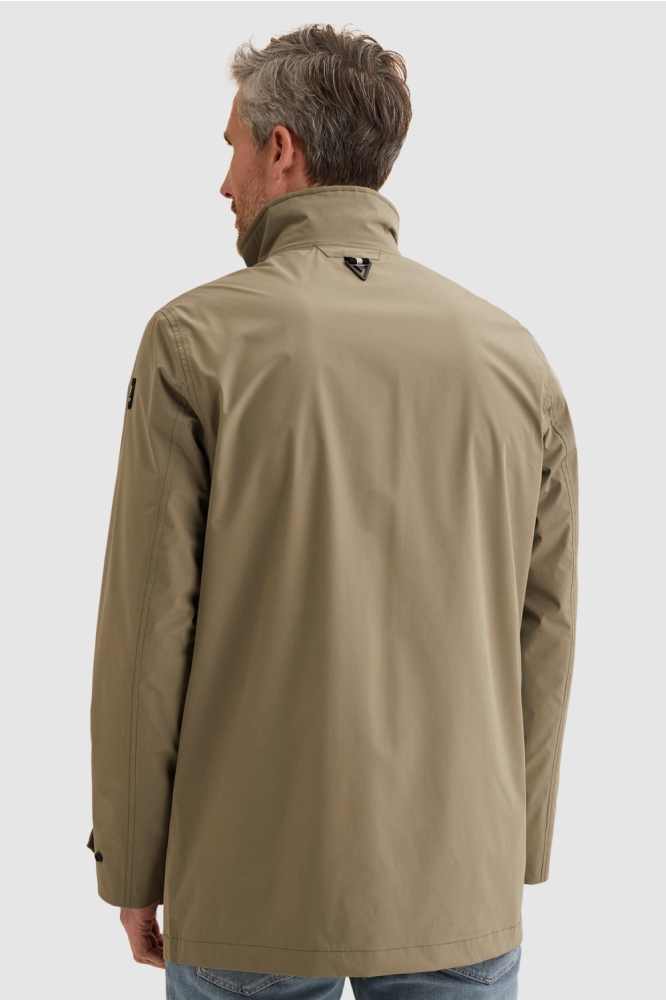 Vanguard beige heren jas | Model achteraanzicht