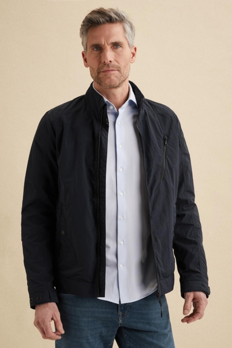 Vanguard blauwe heren jas | Model vooraanzicht