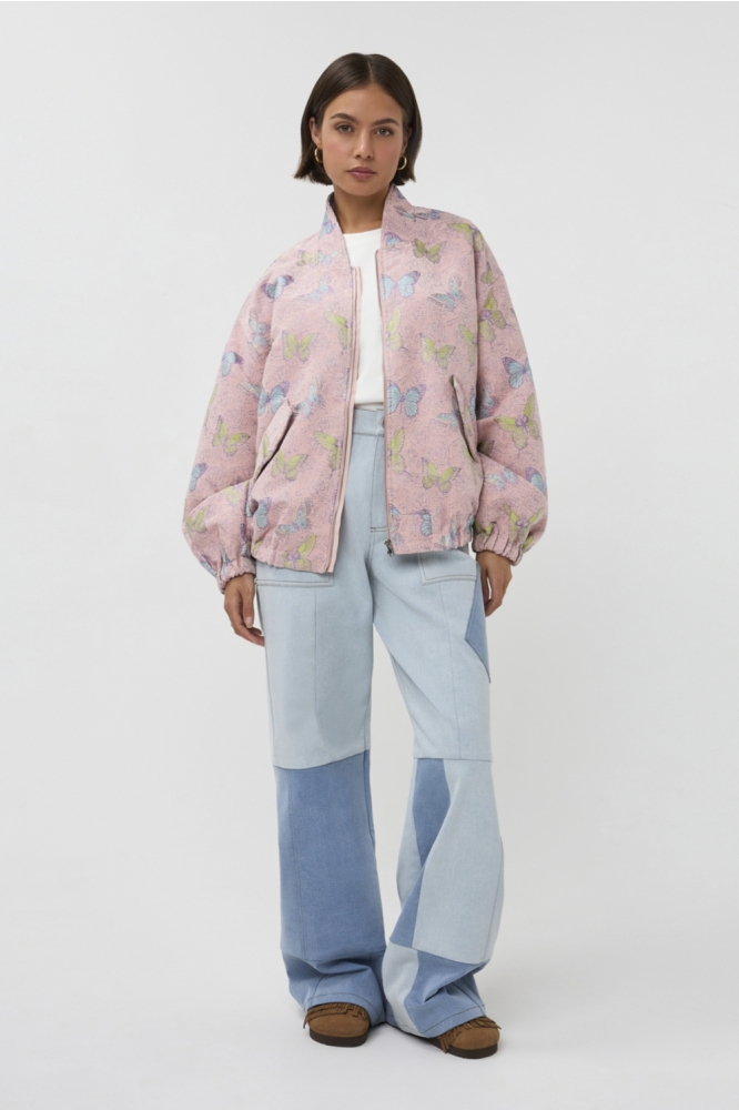 Studio Amaya roze dames jas | Model