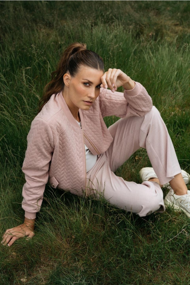 Maicazz roze dames jas | Sfeerbeeld, In situatie