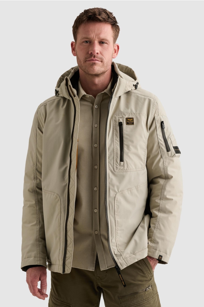 PME legend beige heren jas | Model vooraanzicht