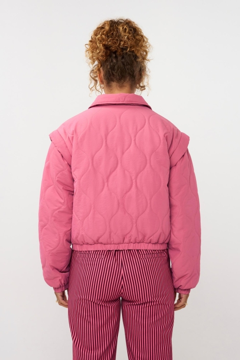 Ydence roze dames jas | Model achteraanzicht