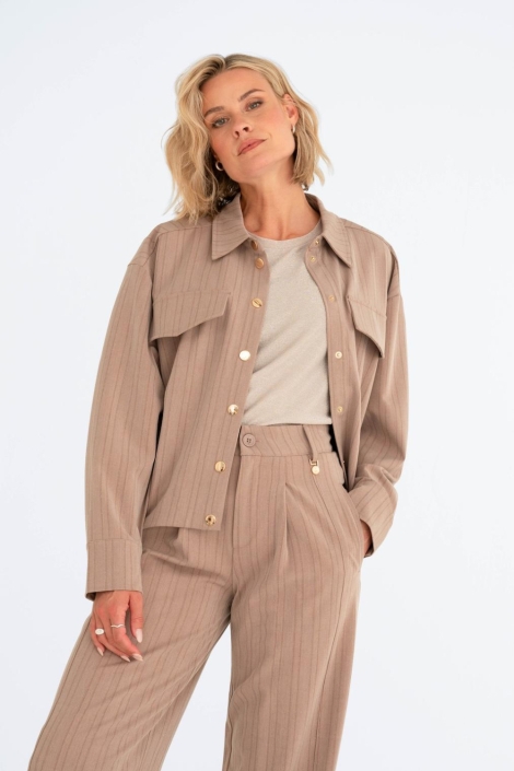 Zizo roze dames blazer | Model vooraanzicht