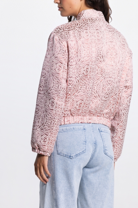 Juffrouw Jansen roze dames jas | Close up