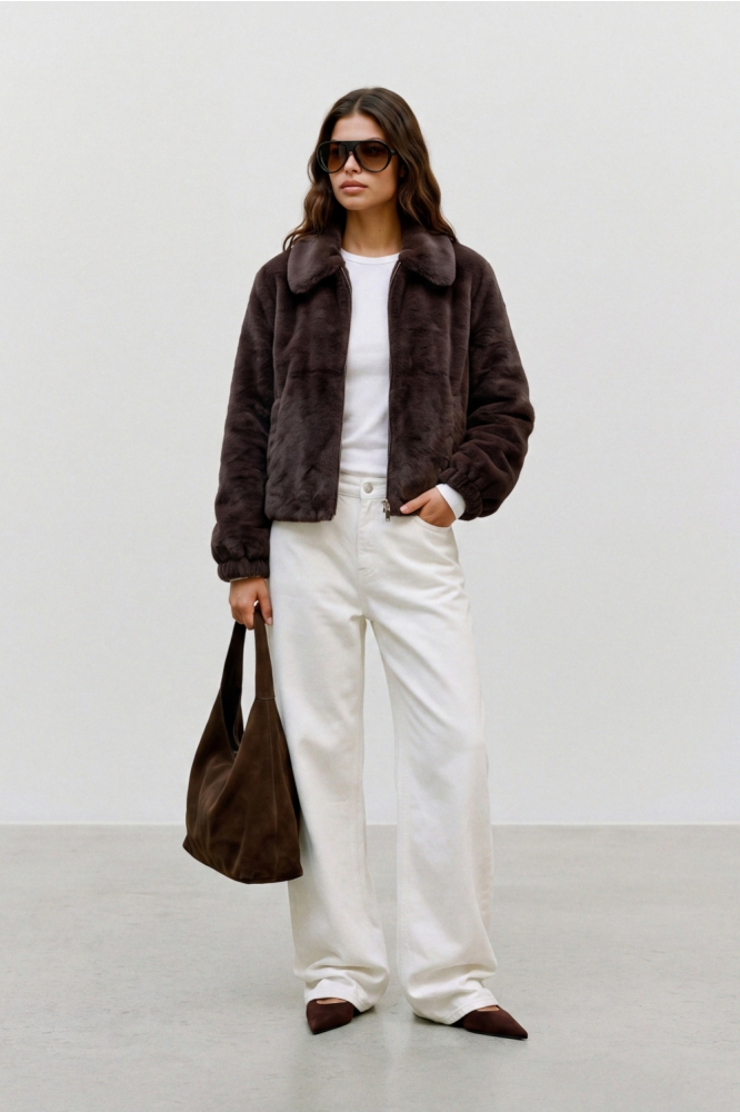 Vero Moda bruine dames jas | Model vooraanzicht