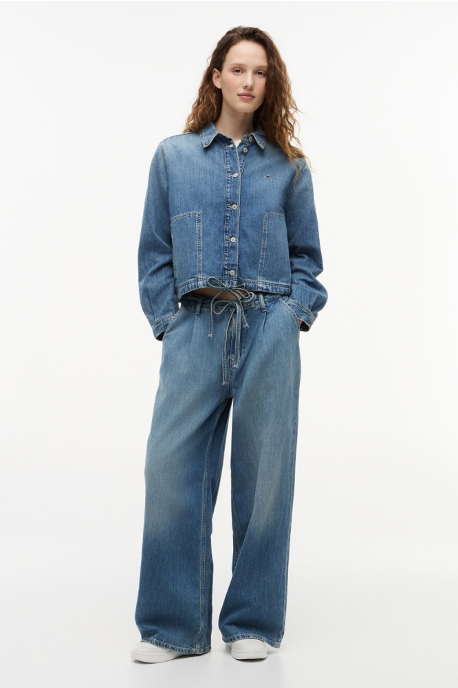 Tommy Jeans blauwe dames jas | Model
