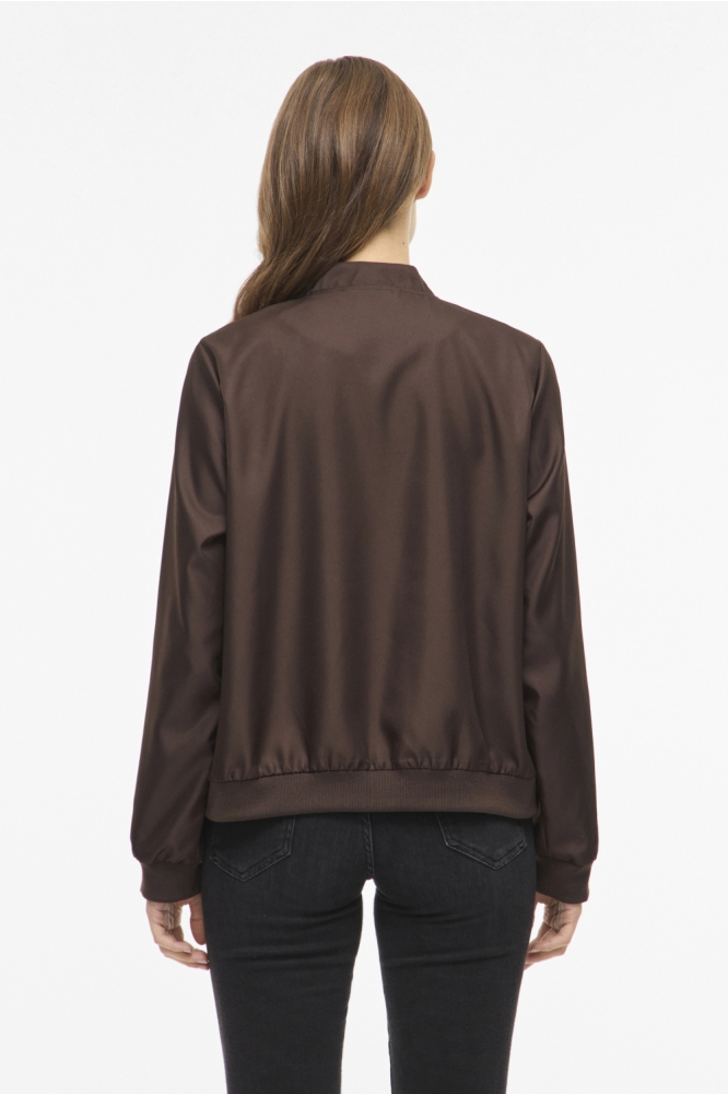 Vila bruine dames jas | Model achteraanzicht