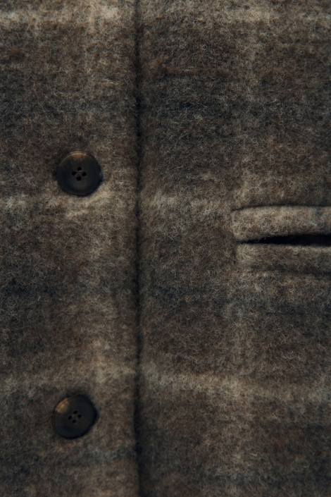 Object bruine dames jas | Close up