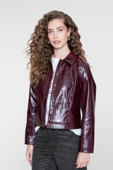 Geisha Jas DAMES LEATHER LOOK JACKET IN BORDEAUX MET DRUKKNOPEN 65554-21 000485 port