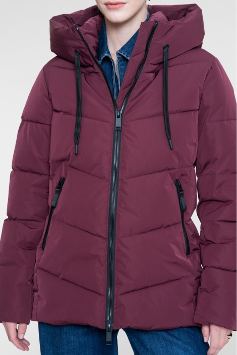Geisha bordeaux dames jas | Model vooraanzicht