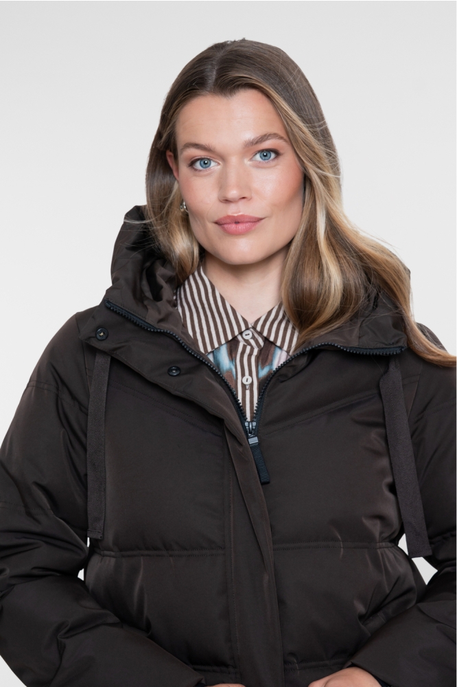 Geisha bruine dames jas | Model vooraanzicht
