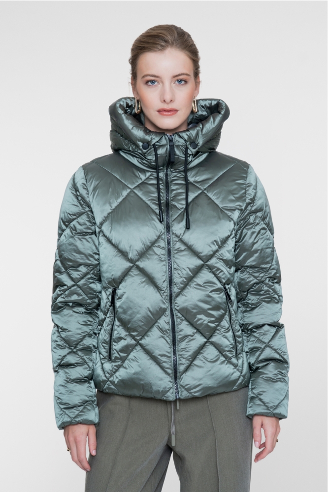 Geisha groene dames jas | Model vooraanzicht
