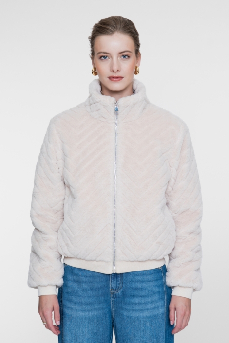 Geisha beige dames jas | Model vooraanzicht