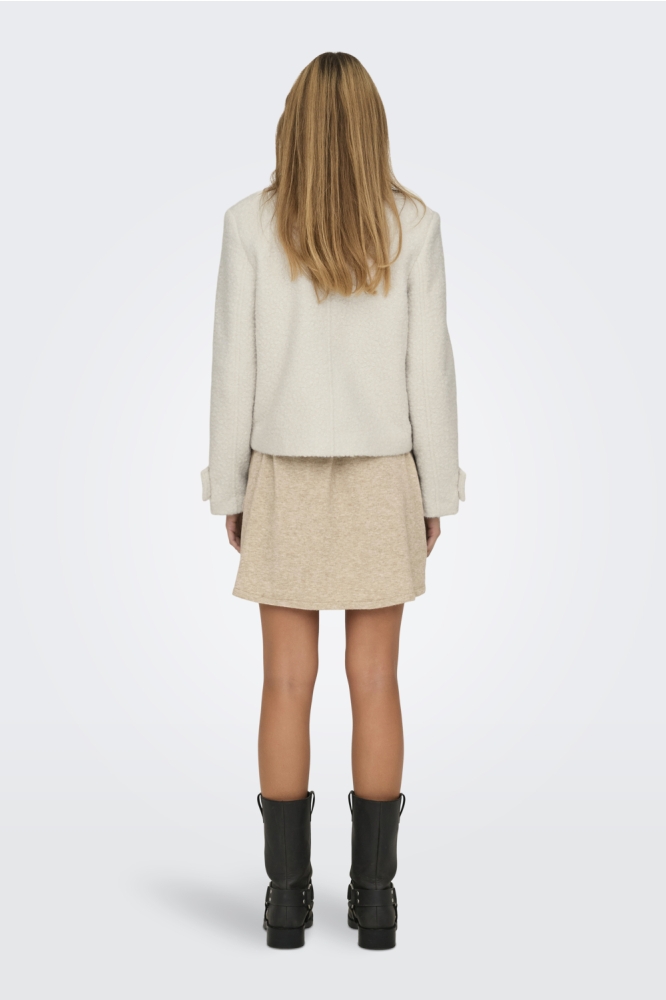 Only beige dames jas | Model achteraanzicht