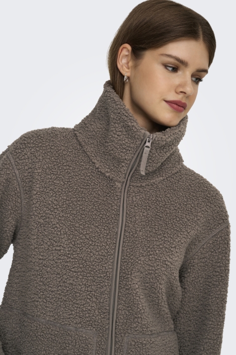 Only bruine dames vest | Close up