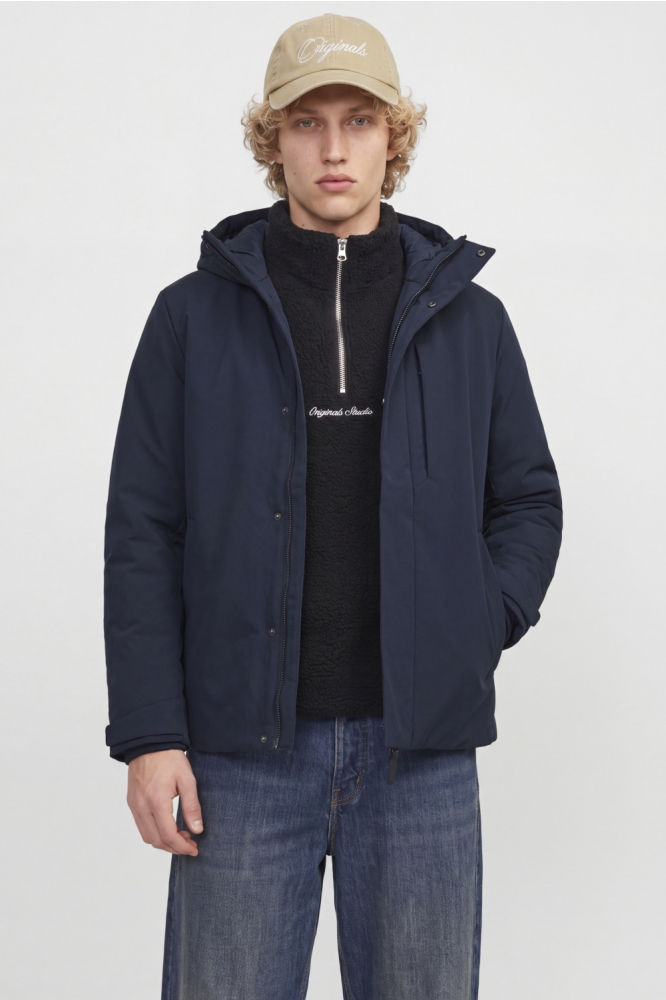Jack & Jones blauwe heren jas | Model vooraanzicht