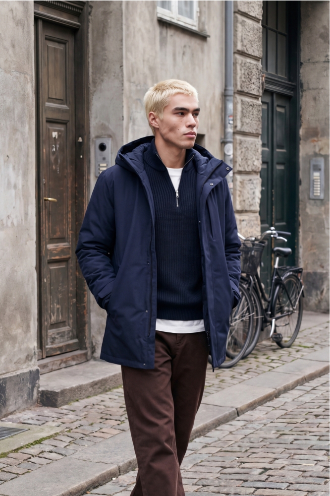 Jack & Jones blauwe heren jas | Sfeerbeeld, In situatie