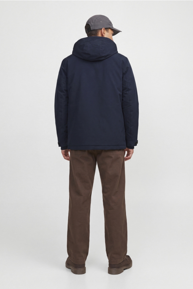Jack & Jones blauwe heren jas | Model achteraanzicht