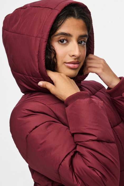 Pieces bordeaux dames jas | Close up