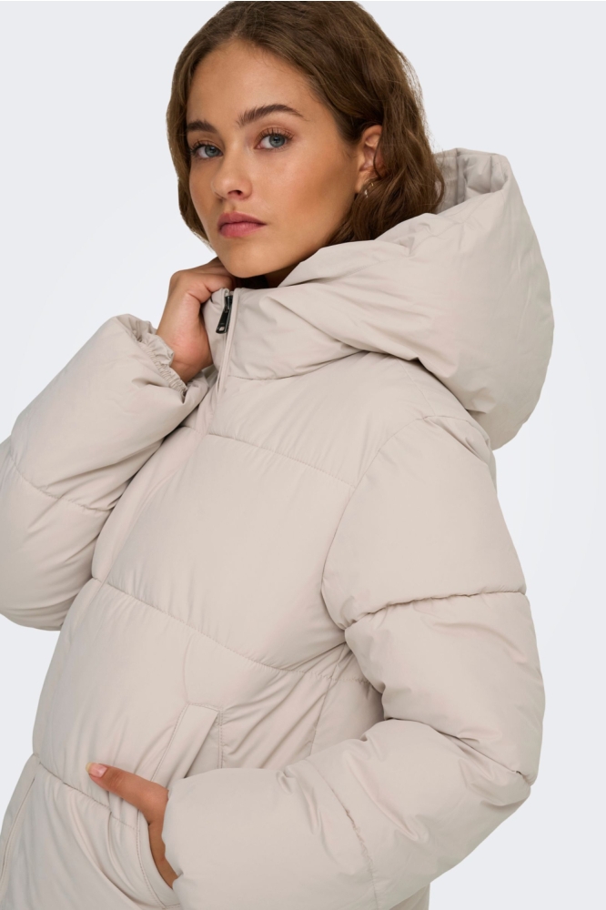 Only beige dames jas | Model zijaanzicht