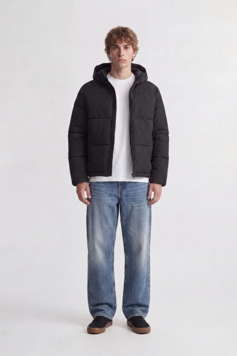 Jack & Jones zwarte heren jas | Model vooraanzicht
