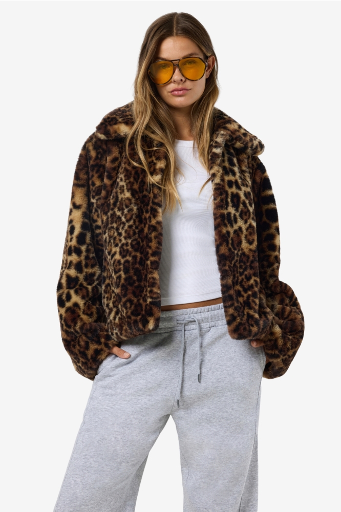 Noisy may camel dames jas | Model