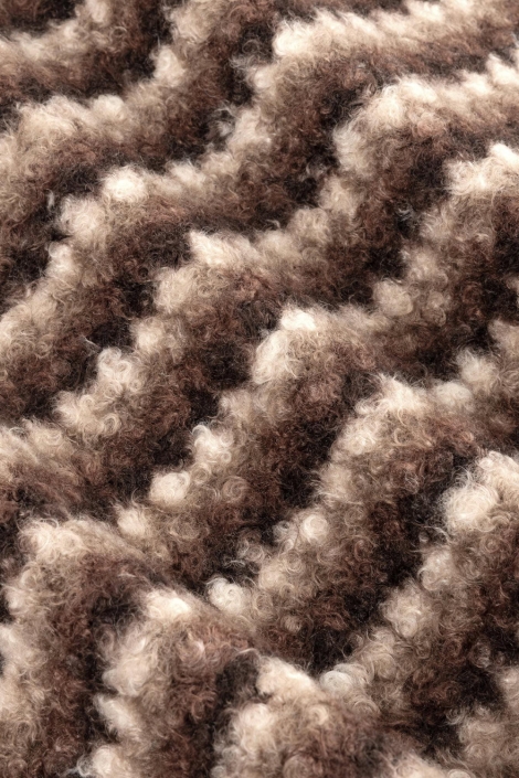 Ydence bruine dames jas | Close up