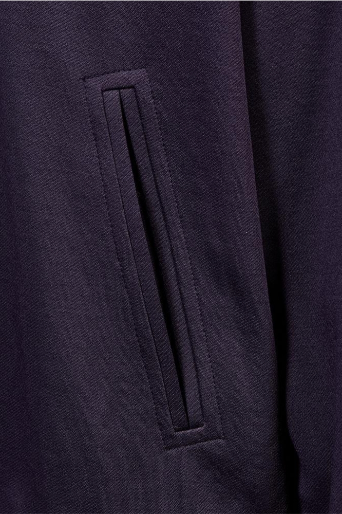 Freequent paarse dames jas | Close up