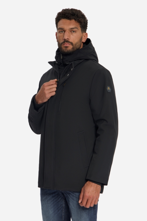 NO-EXCESS zwarte heren jas | Model zijaanzicht