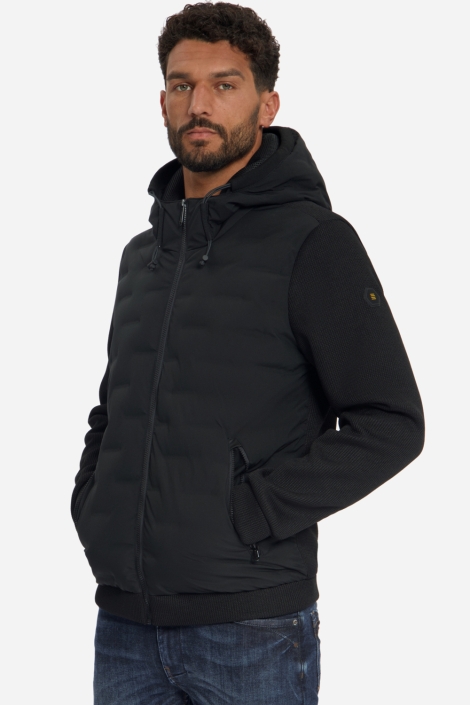 NO-EXCESS zwarte heren jas | Model vooraanzicht