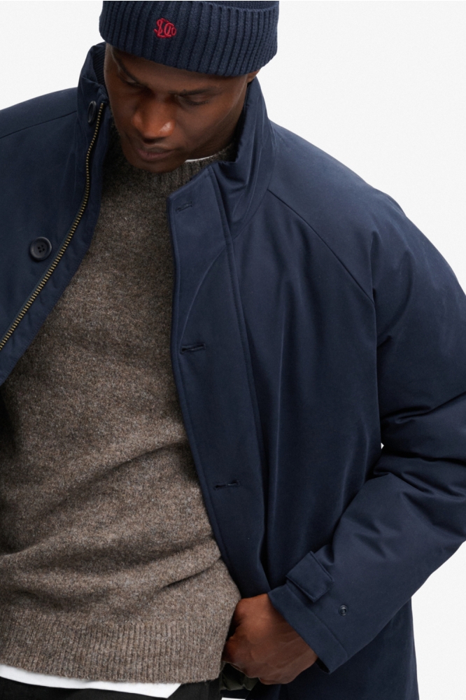 Superdry blauwe heren jas | Close up