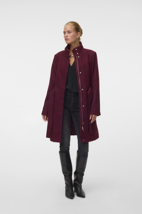Vero Moda bordeaux dames jas | Model vooraanzicht