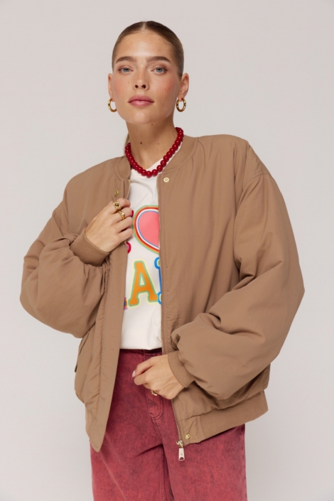 Harper & Yve camel dames jas | Model vooraanzicht