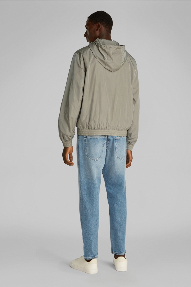 Calvin Klein groene heren jas | Model achteraanzicht