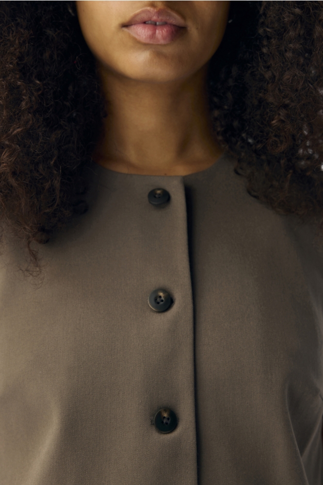 Object bruine dames gilet | Close up
