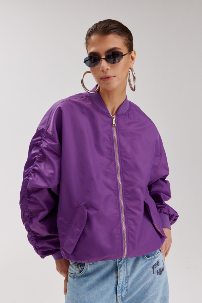 Harper & Yve paarse dames jas | Model vooraanzicht