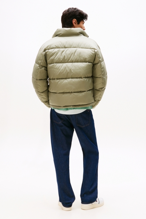 Tommy Jeans groene heren jas | Model