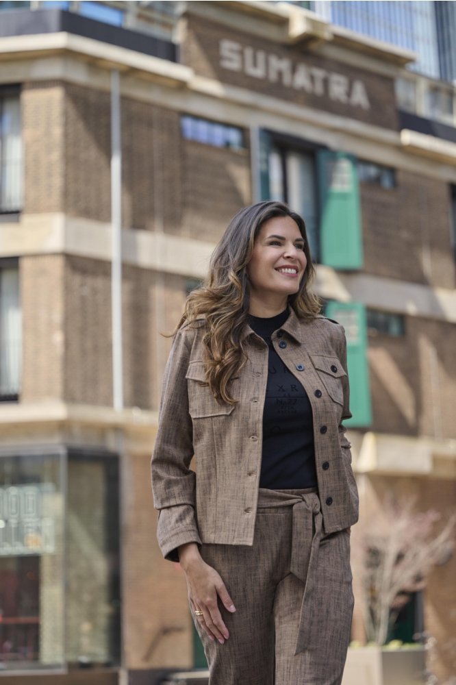 Zoso camel dames blazer | Sfeerbeeld, In situatie