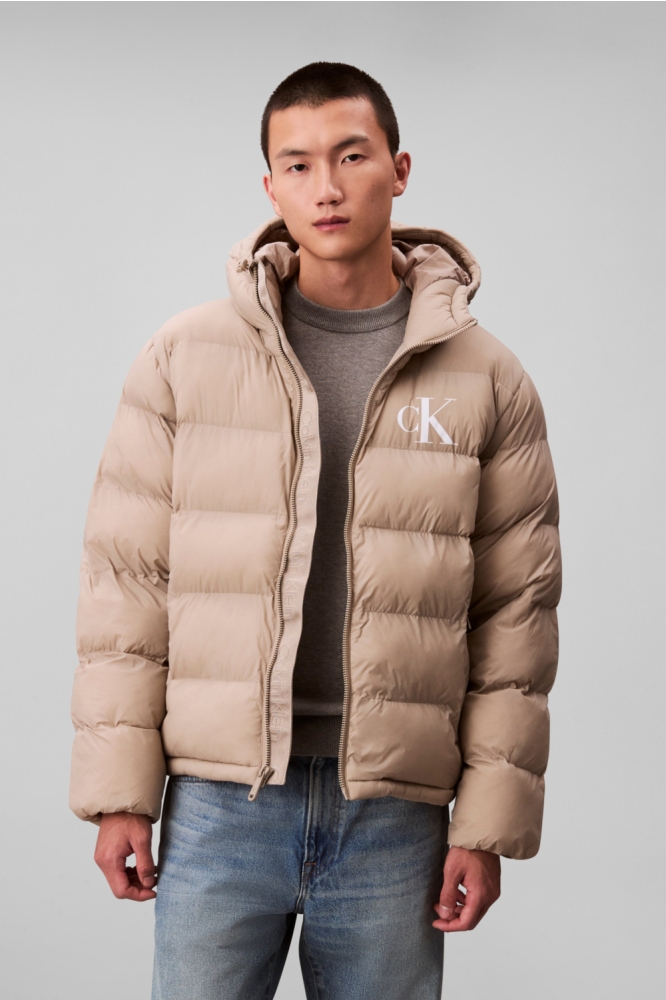 Calvin Klein beige heren jas | Model vooraanzicht