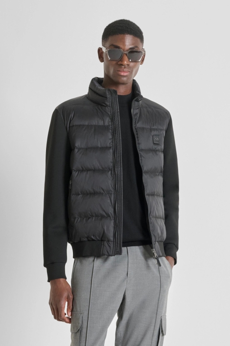 Antony Morato zwarte heren jas | Model vooraanzicht