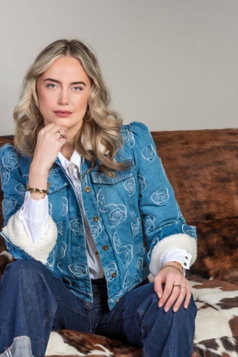 I-coni-K blauwe dames jas | Model