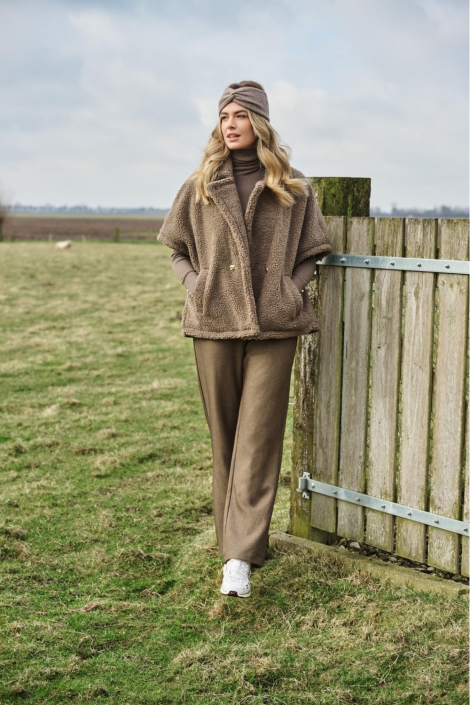 C&S The Label camel dames jas | Sfeerbeeld, In situatie